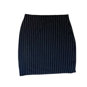 Black pinstripe body con tight skirt size small